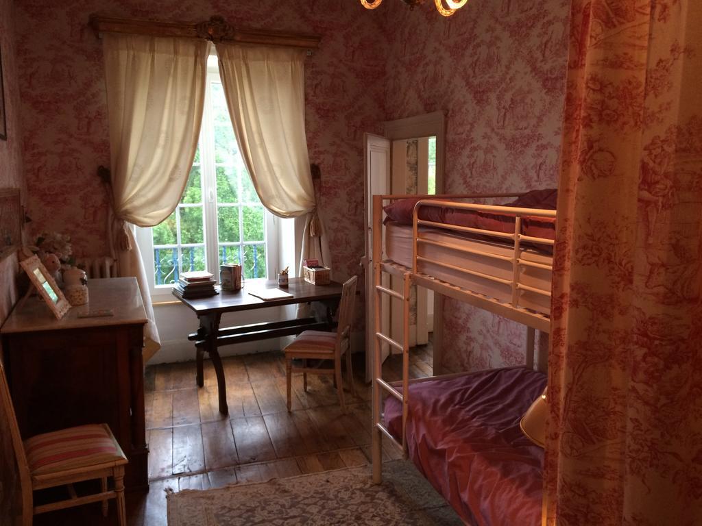 Chateau De La Chabroulie Isle Kültér fotó
